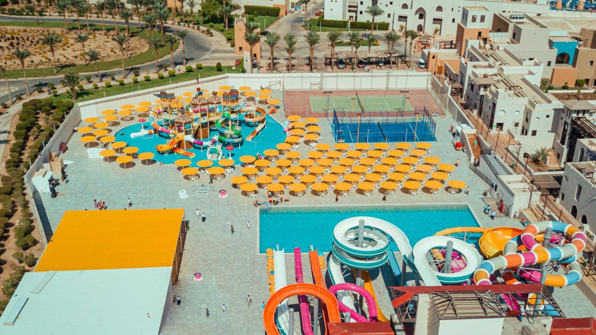 Pickalbatros Sands พอร์ตกาลิบ ภายนอก รูปภาพ Aerial view of the park